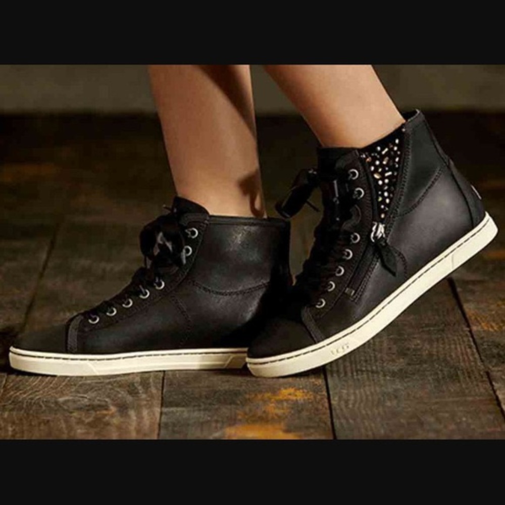 UGG Blaney Bling Sneakers